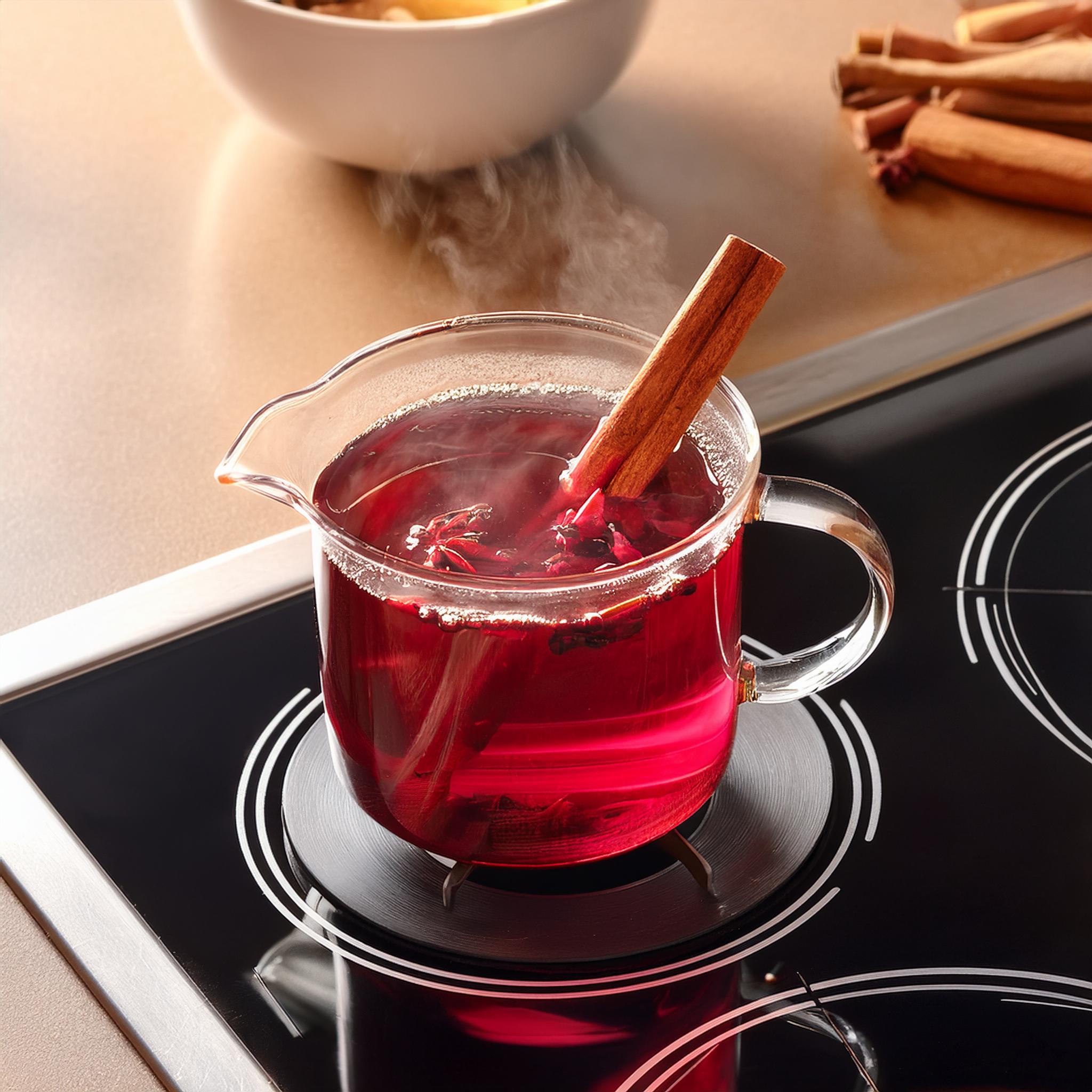 Hibiscus Tea with Cinnamon and Ginger